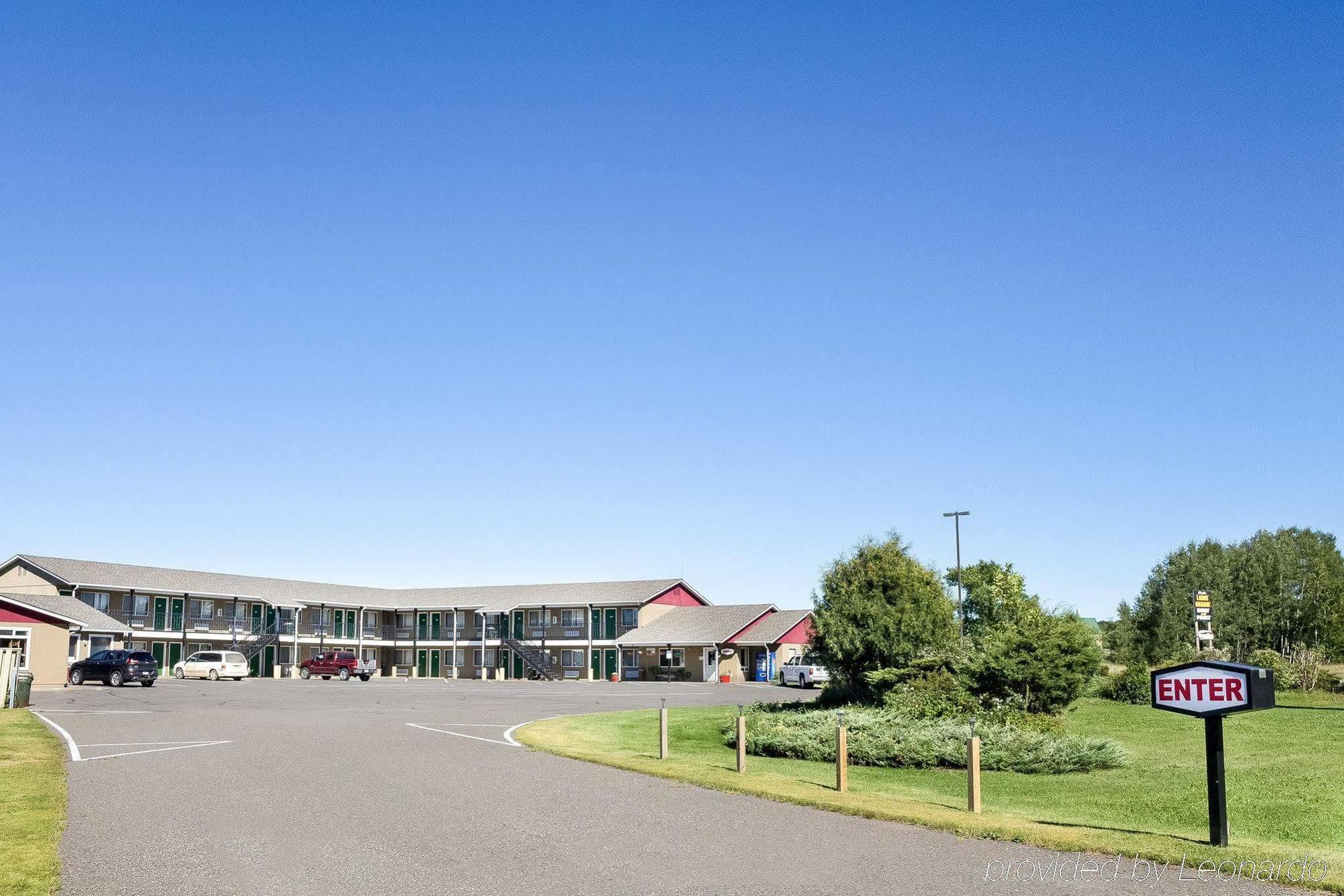 Rodeway Inn Pine River Bagian luar foto