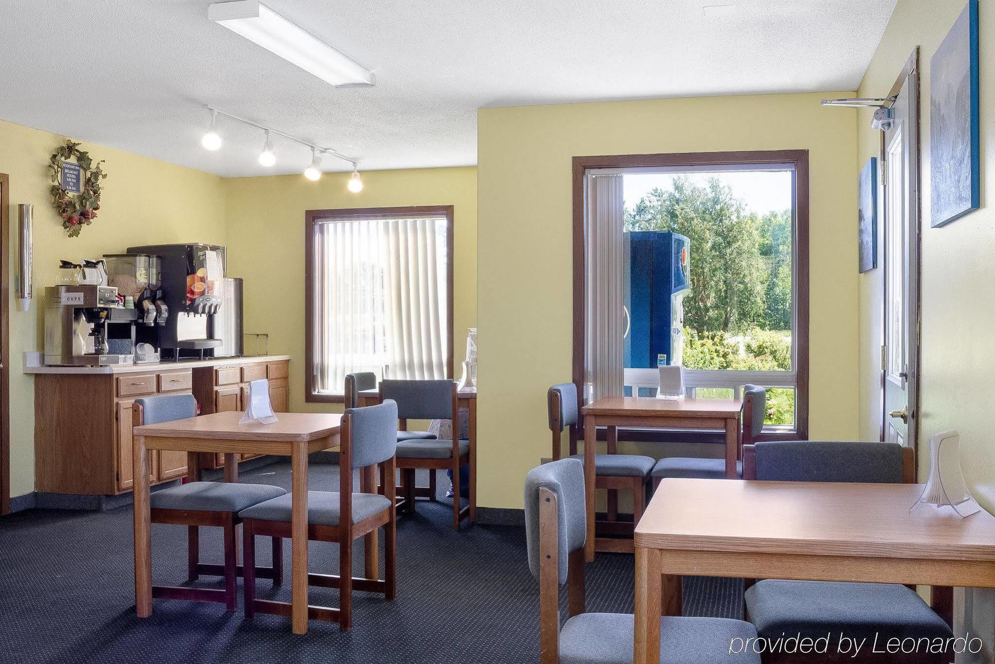 Rodeway Inn Pine River Bagian luar foto